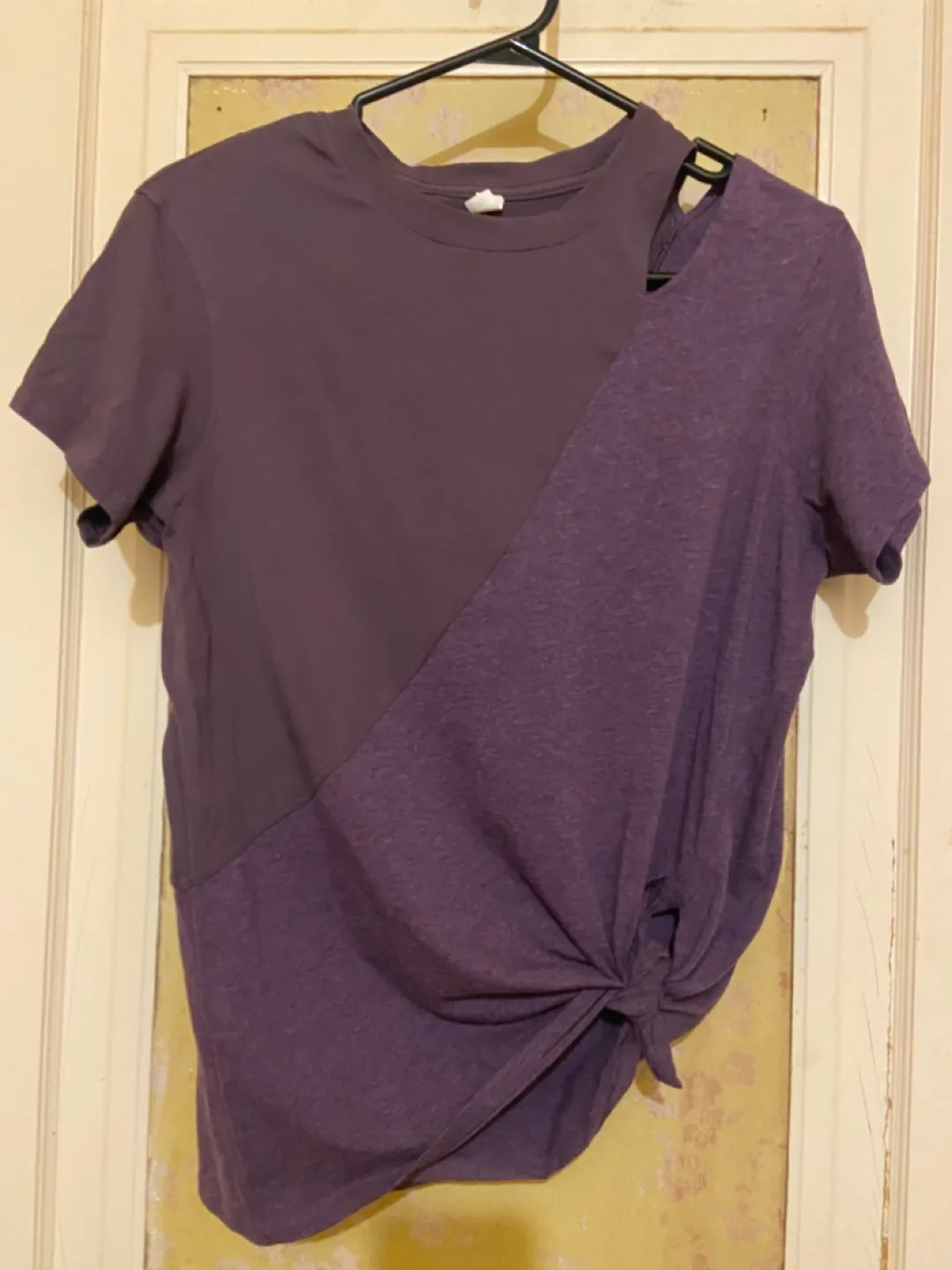 Lululemon LA Side-Tie T-Shirt sz4 XS image indicator(4)