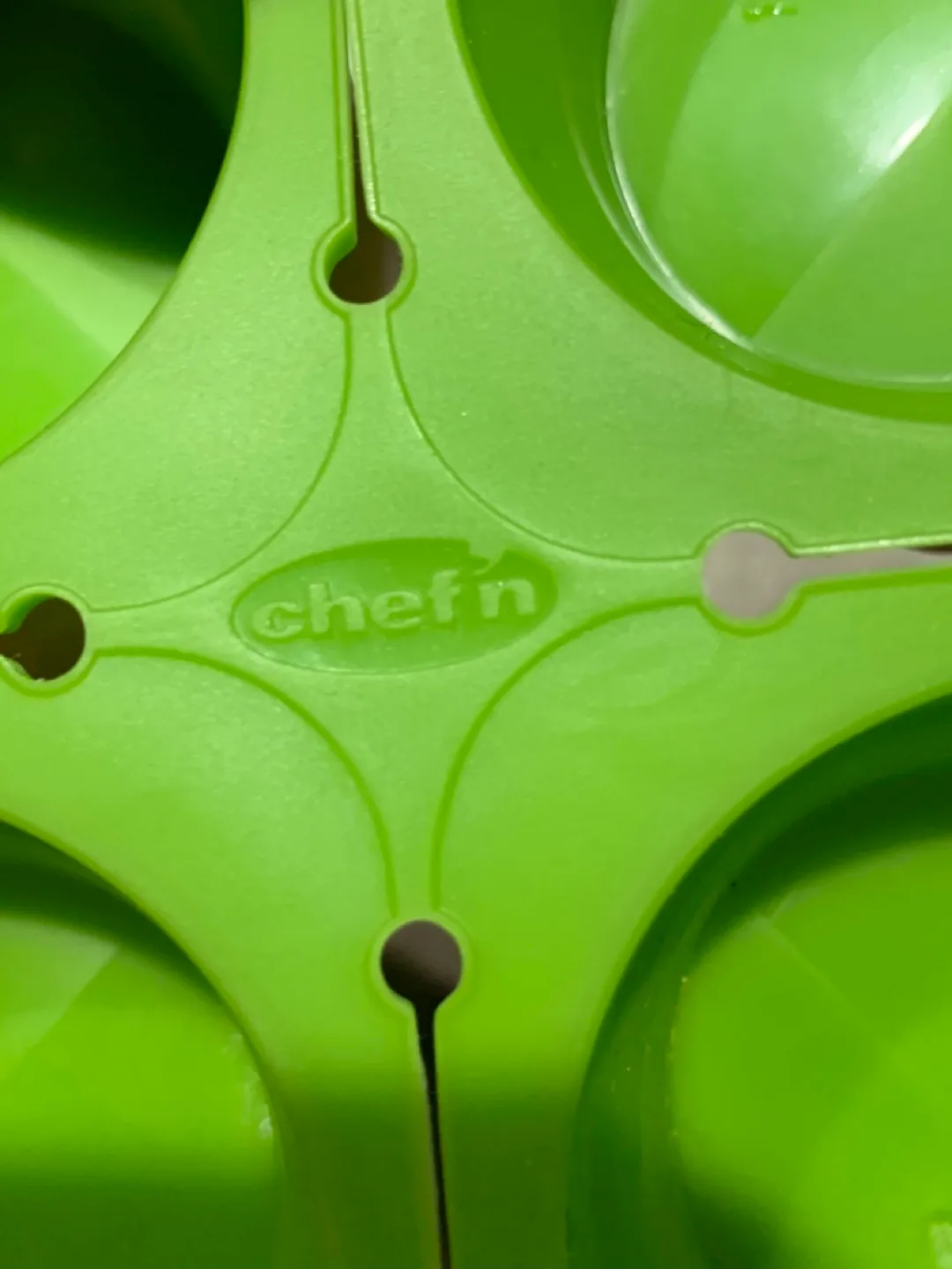 New without packaging Chef’n 4 compartment herb saver image indicator(4)