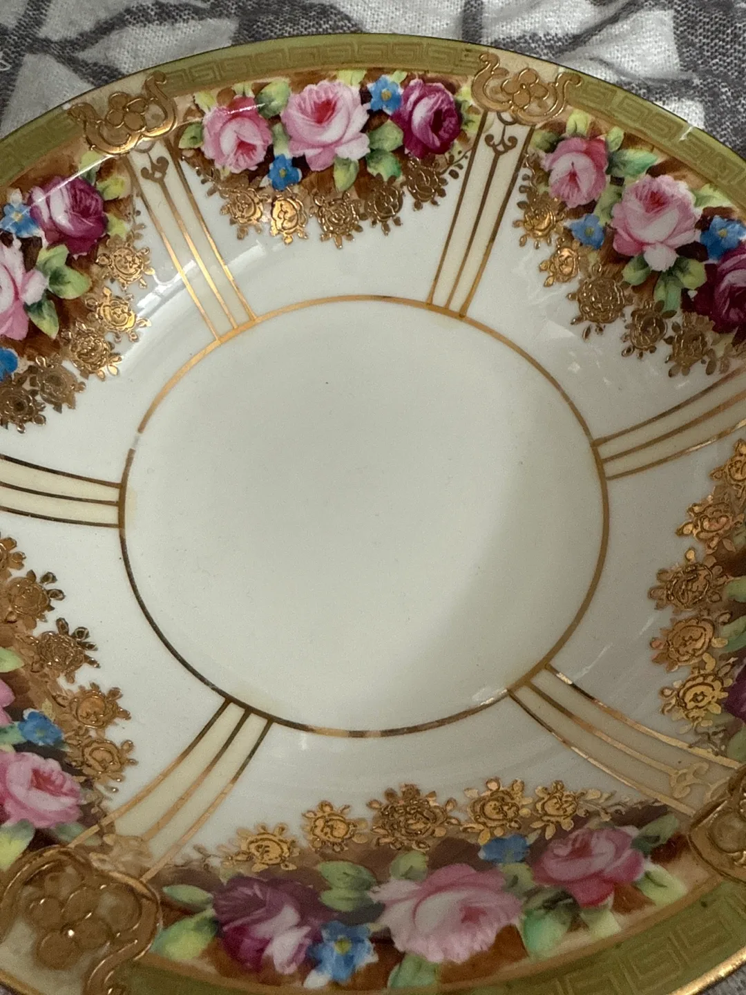 Antique Japanese Porcelain Bowl with Floral Design image indicator(4)