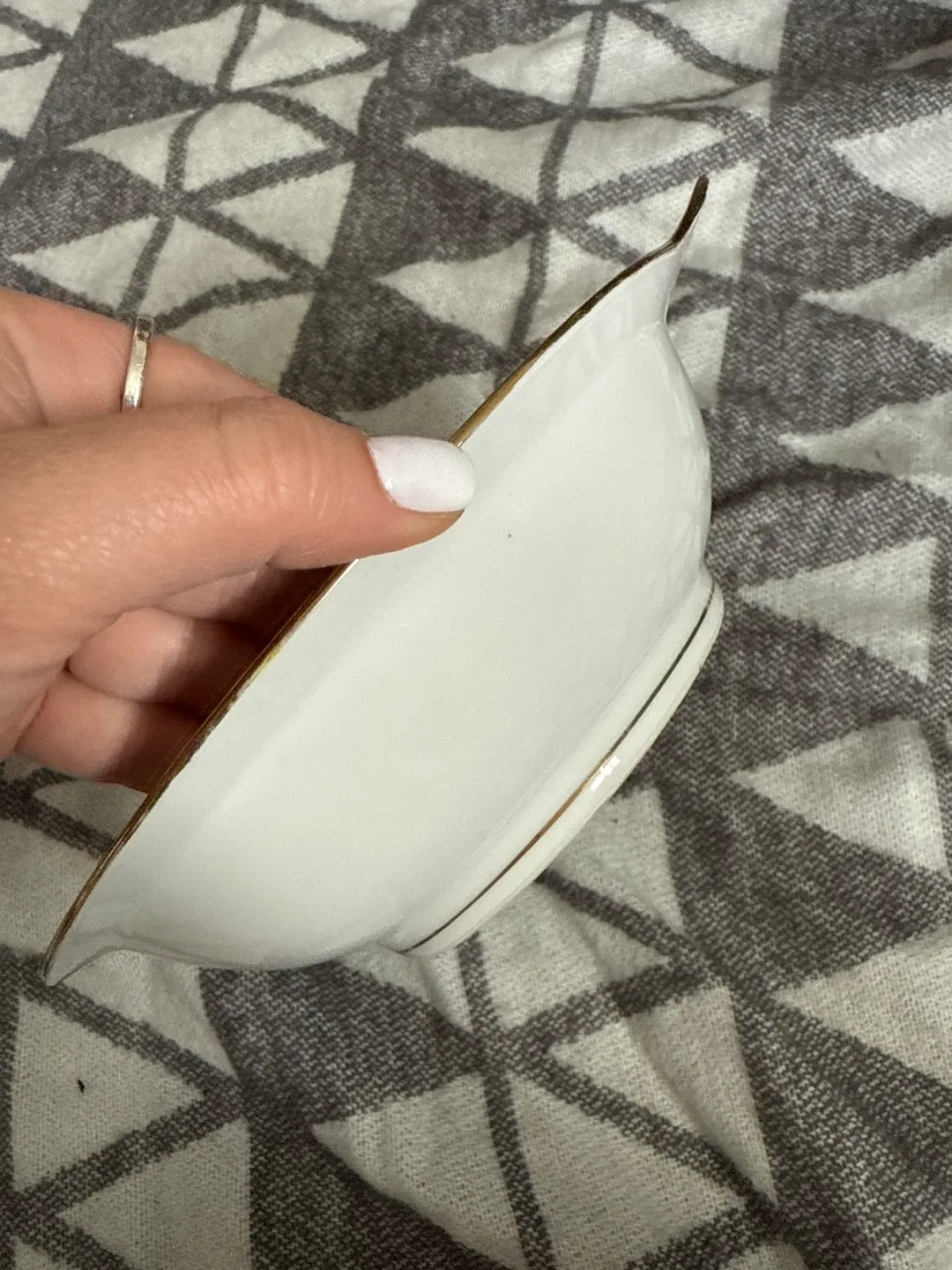 Antique Japanese Porcelain Bowl with Floral Design image indicator(3)