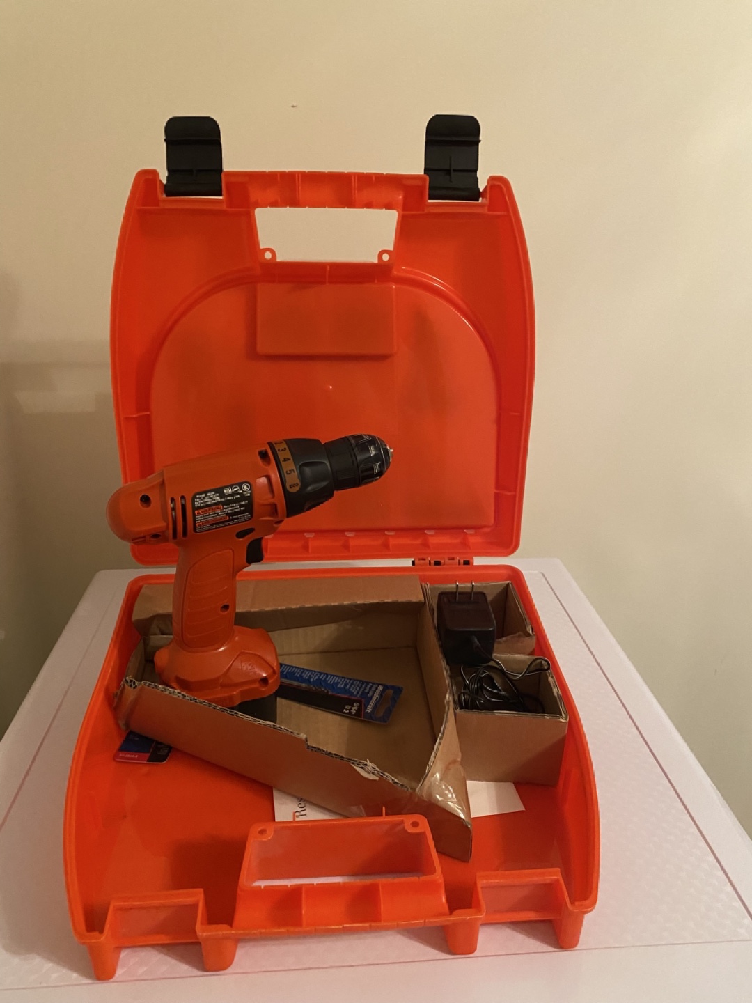 Black & Decker Cordless Drill with Accessory Kit - photo 4