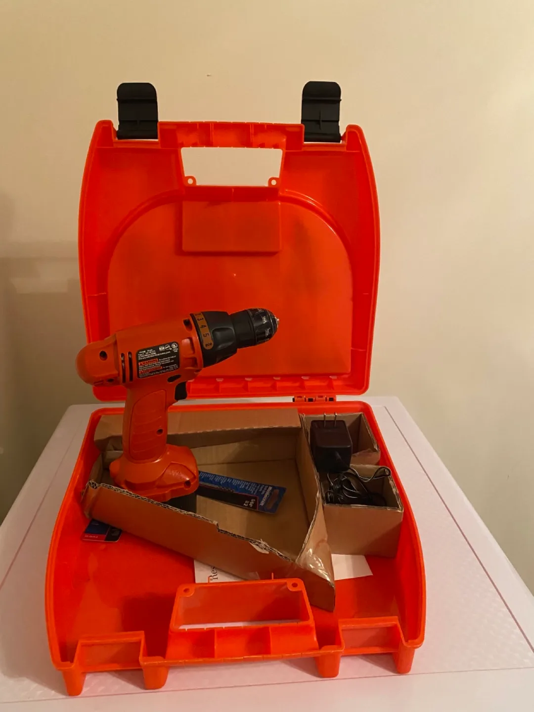 Black & Decker Cordless Drill with Accessory Kit image indicator(4)