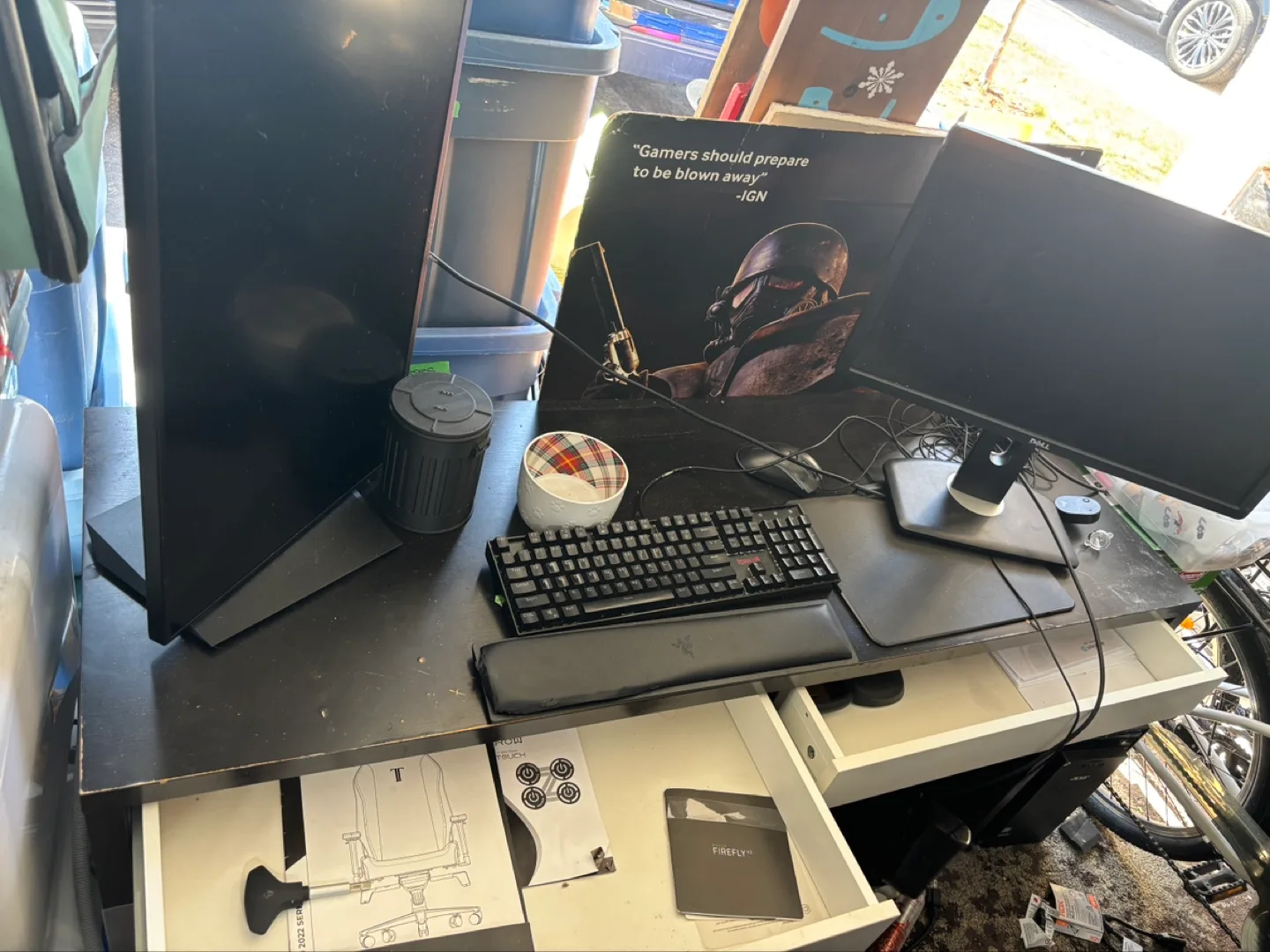 Gaming desk, set up only the desk image indicator(2)