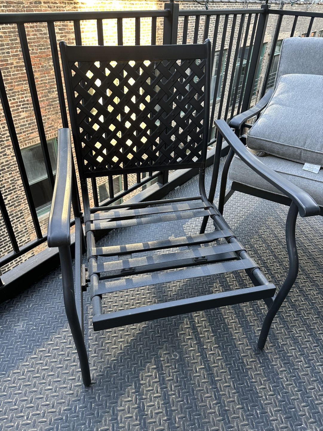 Pair of Outdoor Patio Chairs with Cushions - photo 3