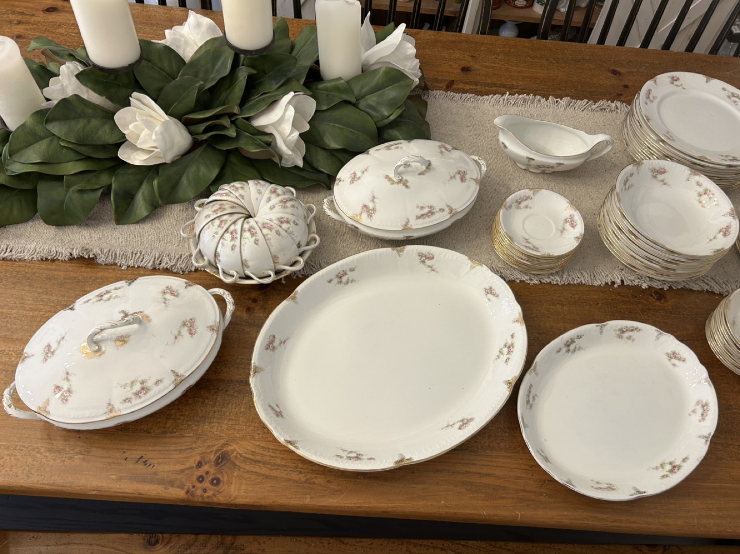 Antique Haviland Limoges Porcelain Dinnerware Set - photo 3