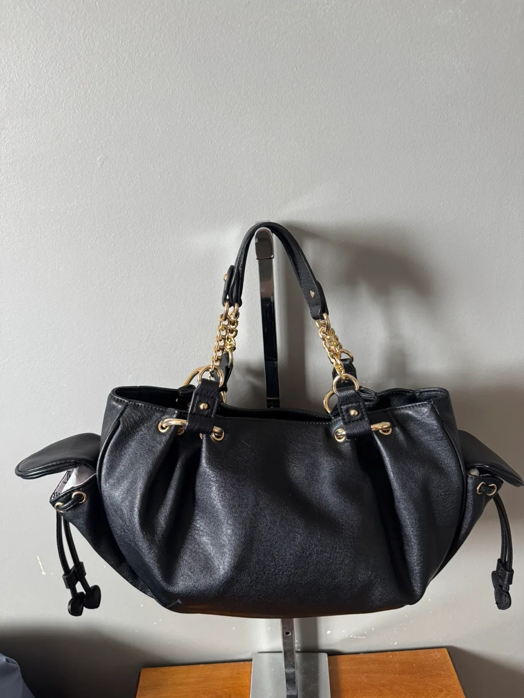 Juicy Couture shoulder bag & wallet set image indicator(3)