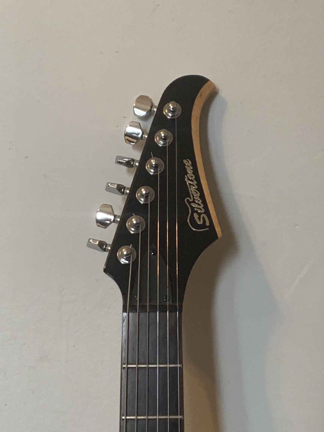 Silvertone Electric Guitar - Purple - photo 3