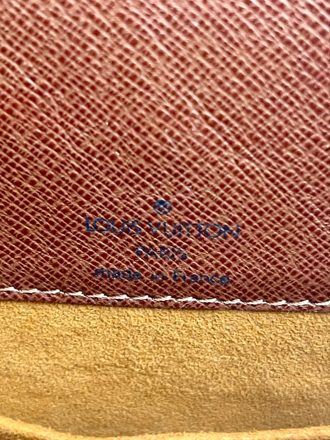 Louis Vuitton Monogram Canvas Shoulder Bag💚 image indicator(3)