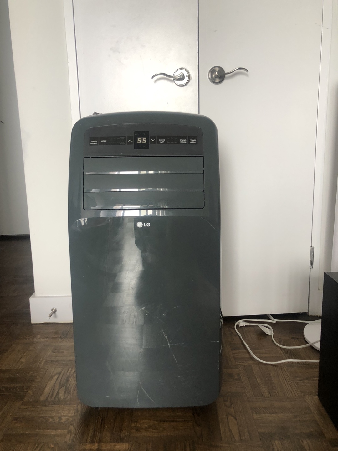 LG Portable Air Conditioner 12,000 BTU