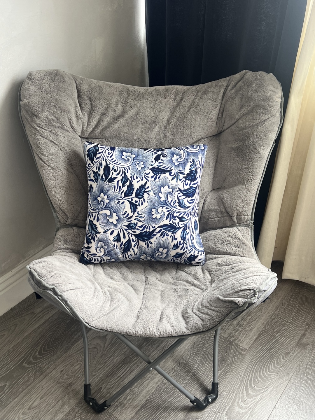 Grey Butterfly Chair