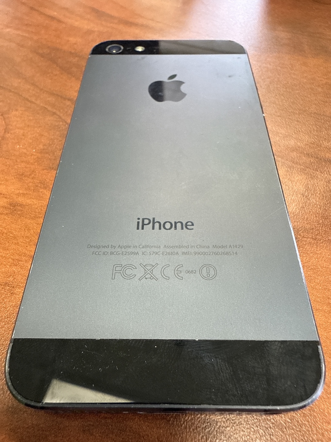 iPhone 5 Black 16GB - photo 2