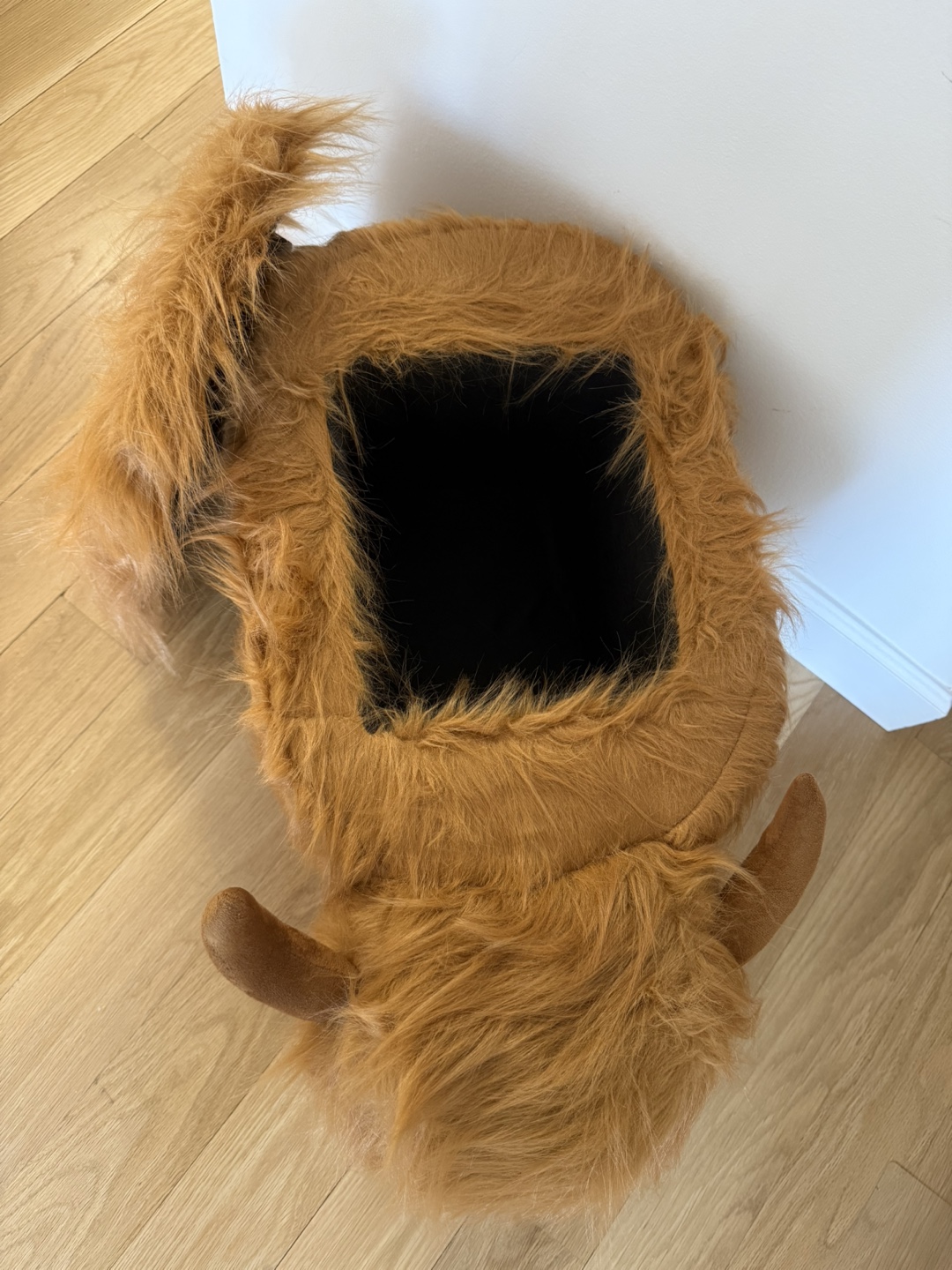 Highland Cow Storage Ottoman - photo 3