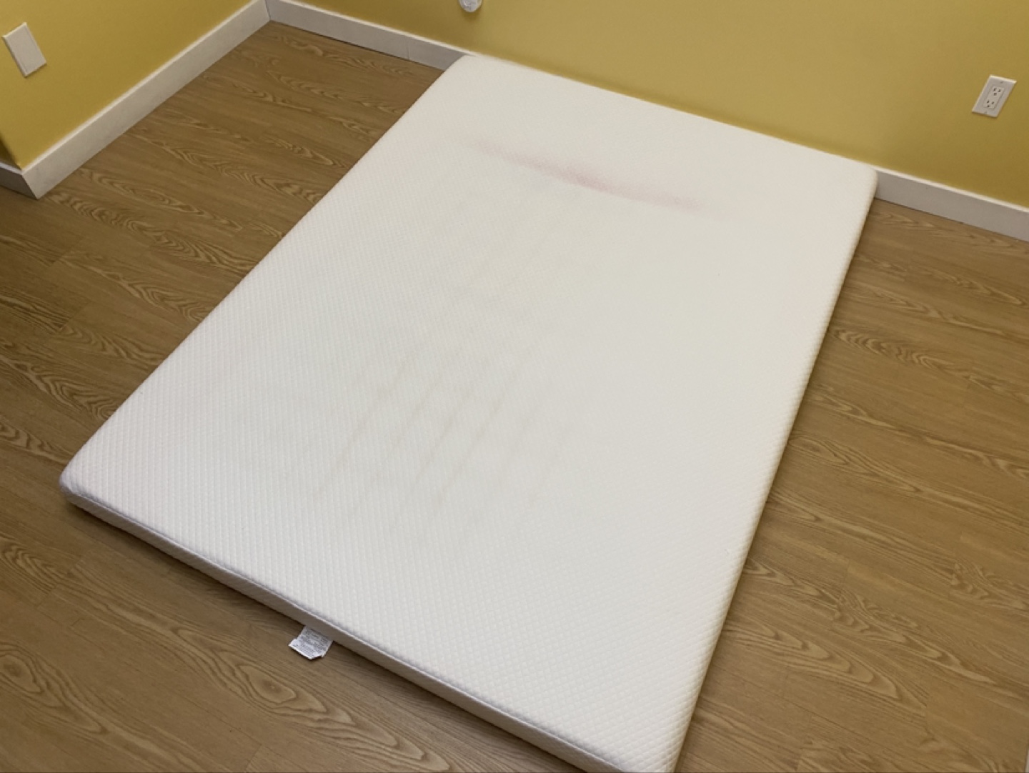 Queen Size Foam Mattress Great Condition (CAN DELIVER) - photo 3