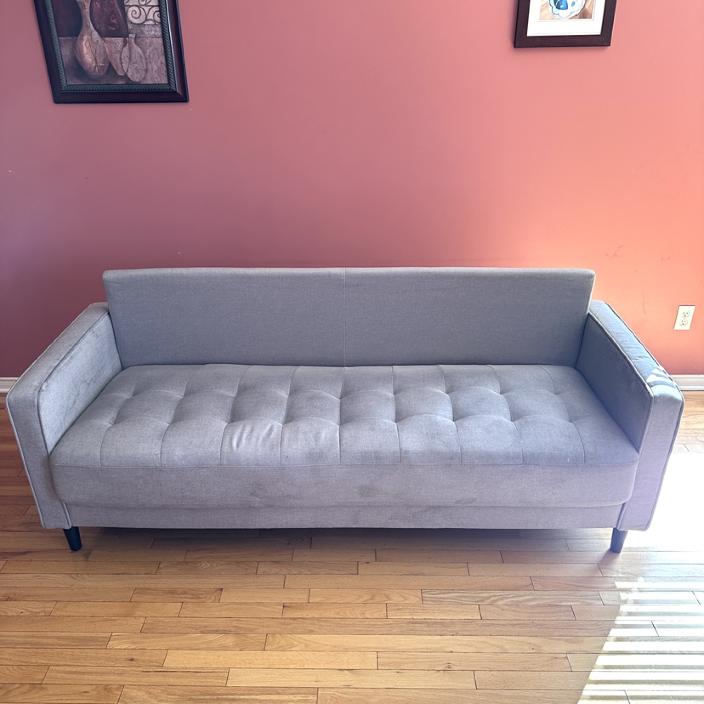 Beautiful Modern Style Grey Couch (CAN DELIVER)
