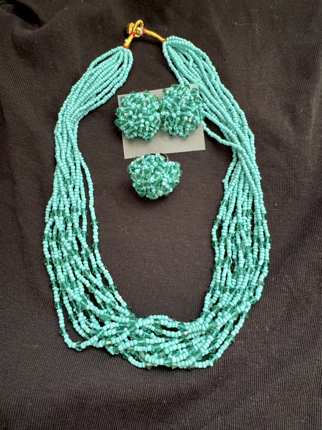 Beaded Jewellery Set: Necklace, Ring & Earrings