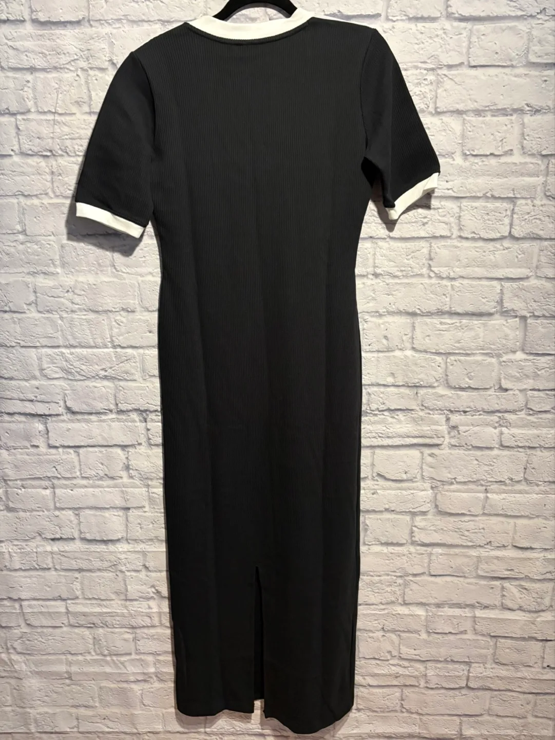 New Adidas Ribbed Maxi Dress Size Large image indicator(7)