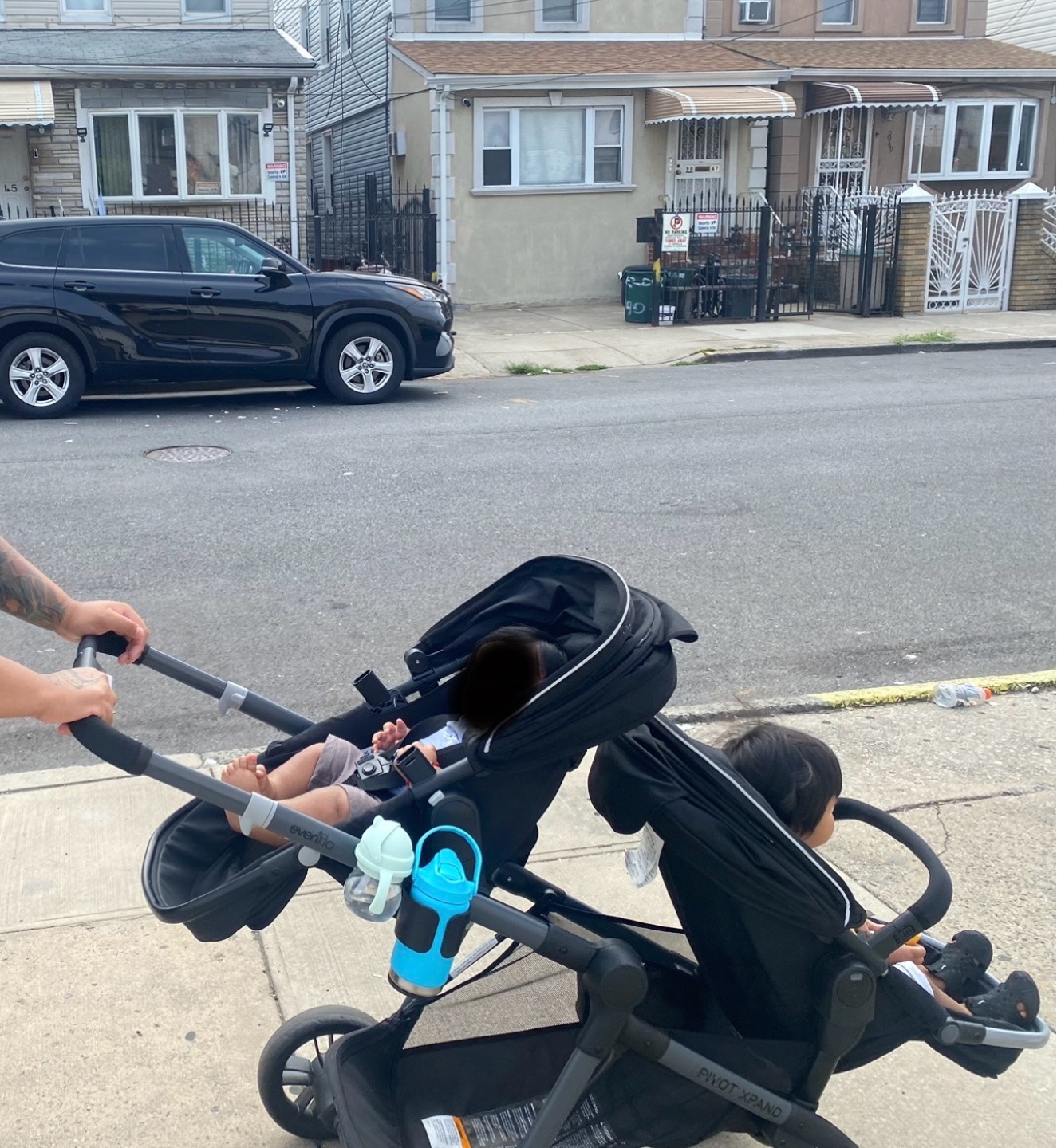 Evenflo Pivot Xpand double stroller