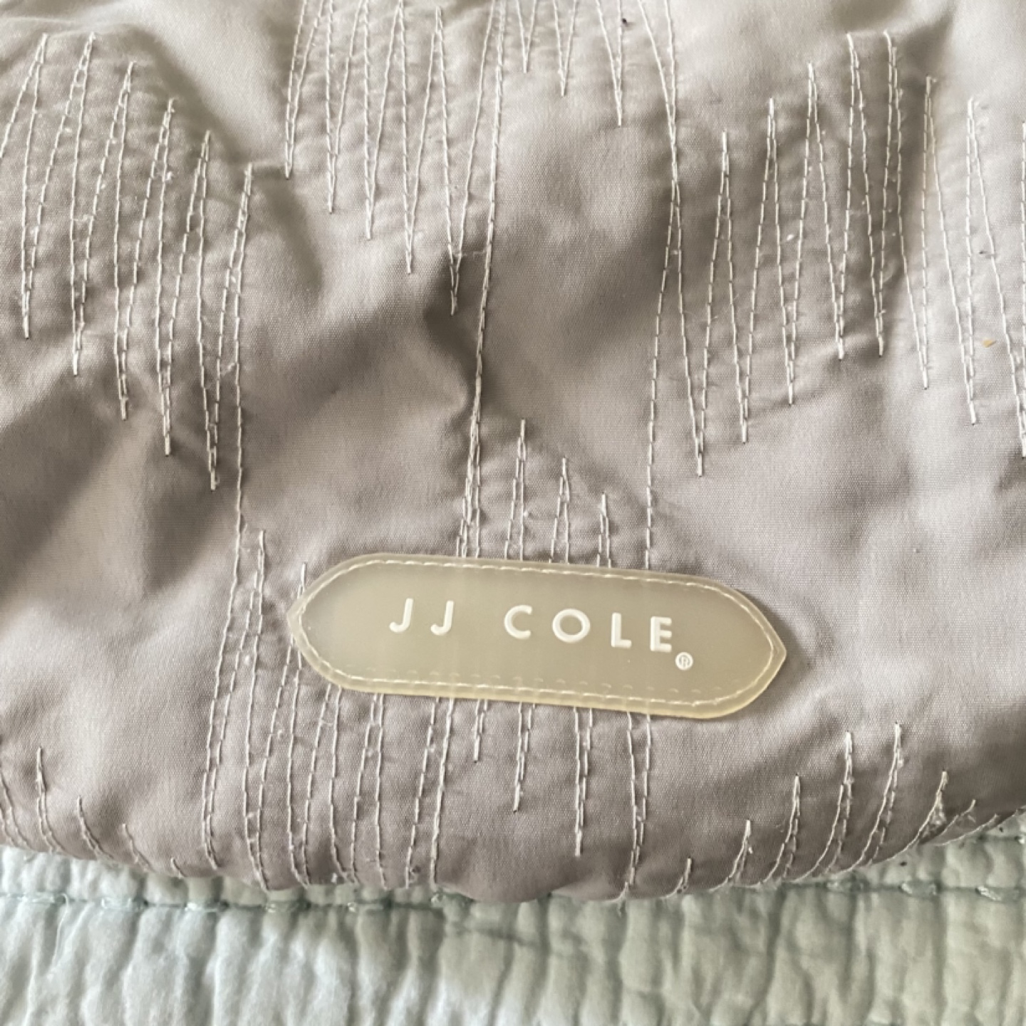 J J Cole infant car seat cover 💚 - photo 2