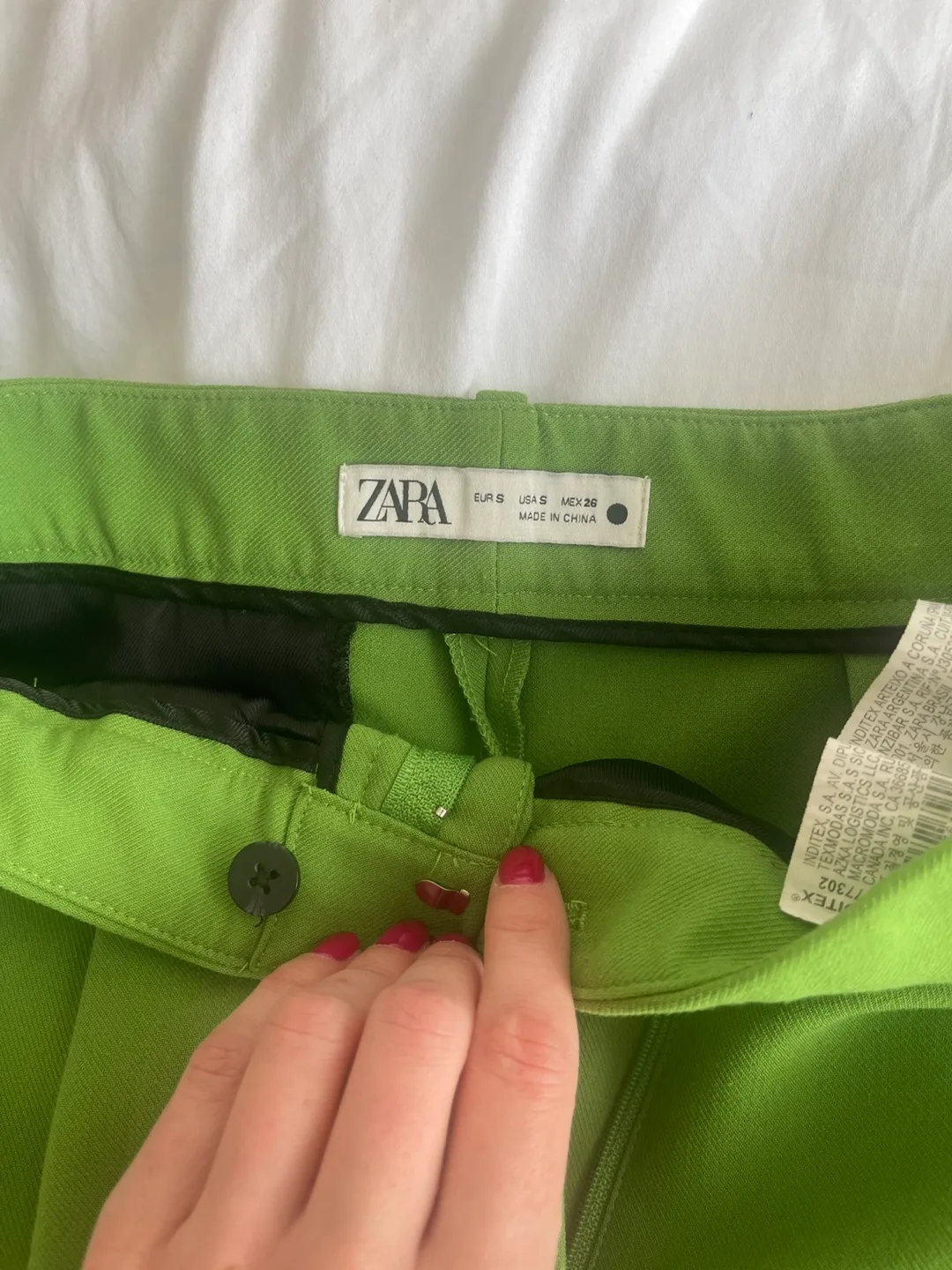 💚Zara Lime Green High-Waisted Trousers image indicator(2)