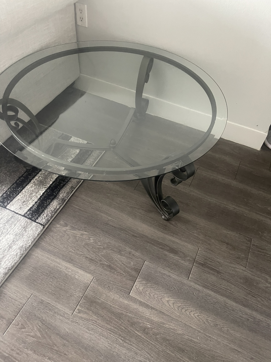 Round Glass Coffee Table with Metal Frame - photo 5