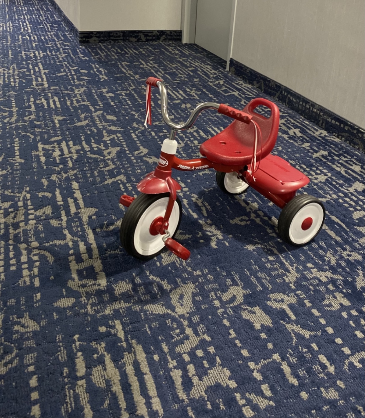 Radio Flyer Classic Red Tricycle