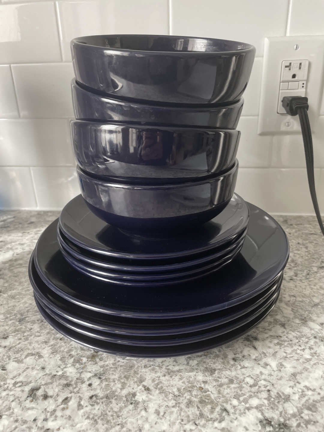 Dark Blue Dinnerware Set