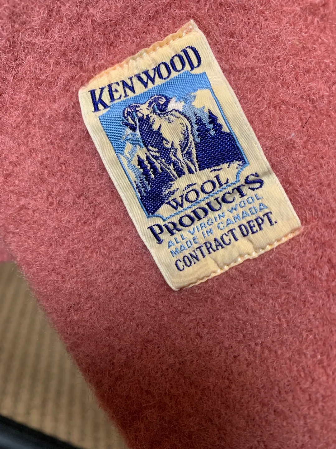 Vintage KENWOOD Wool Blanket|Throw image indicator(2)