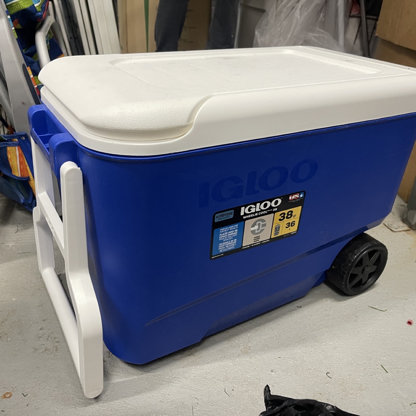 Cooler Igloo: Moving SALE!
