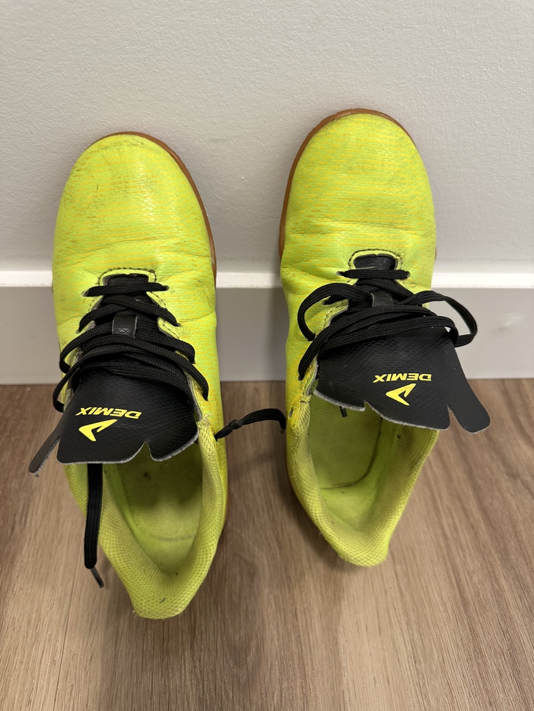 Soccer Shoes - Size 22 cm - photo 2