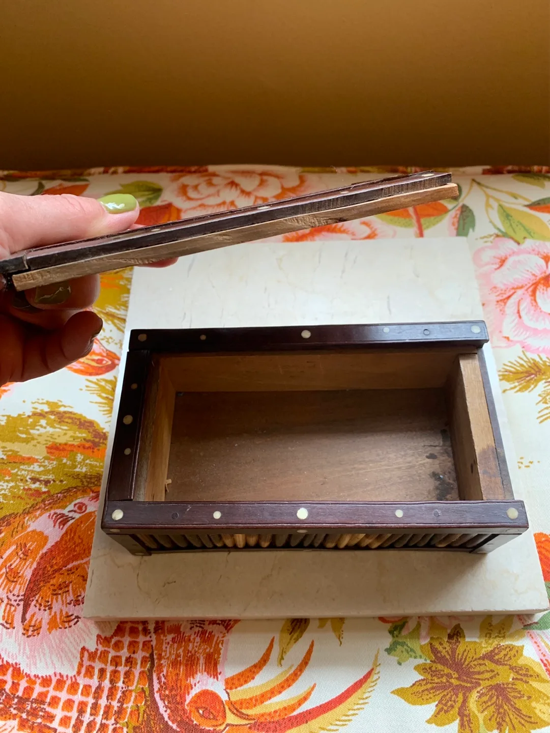 Antique Indian Quill Box with Ivory Circlets💚 image indicator(7)