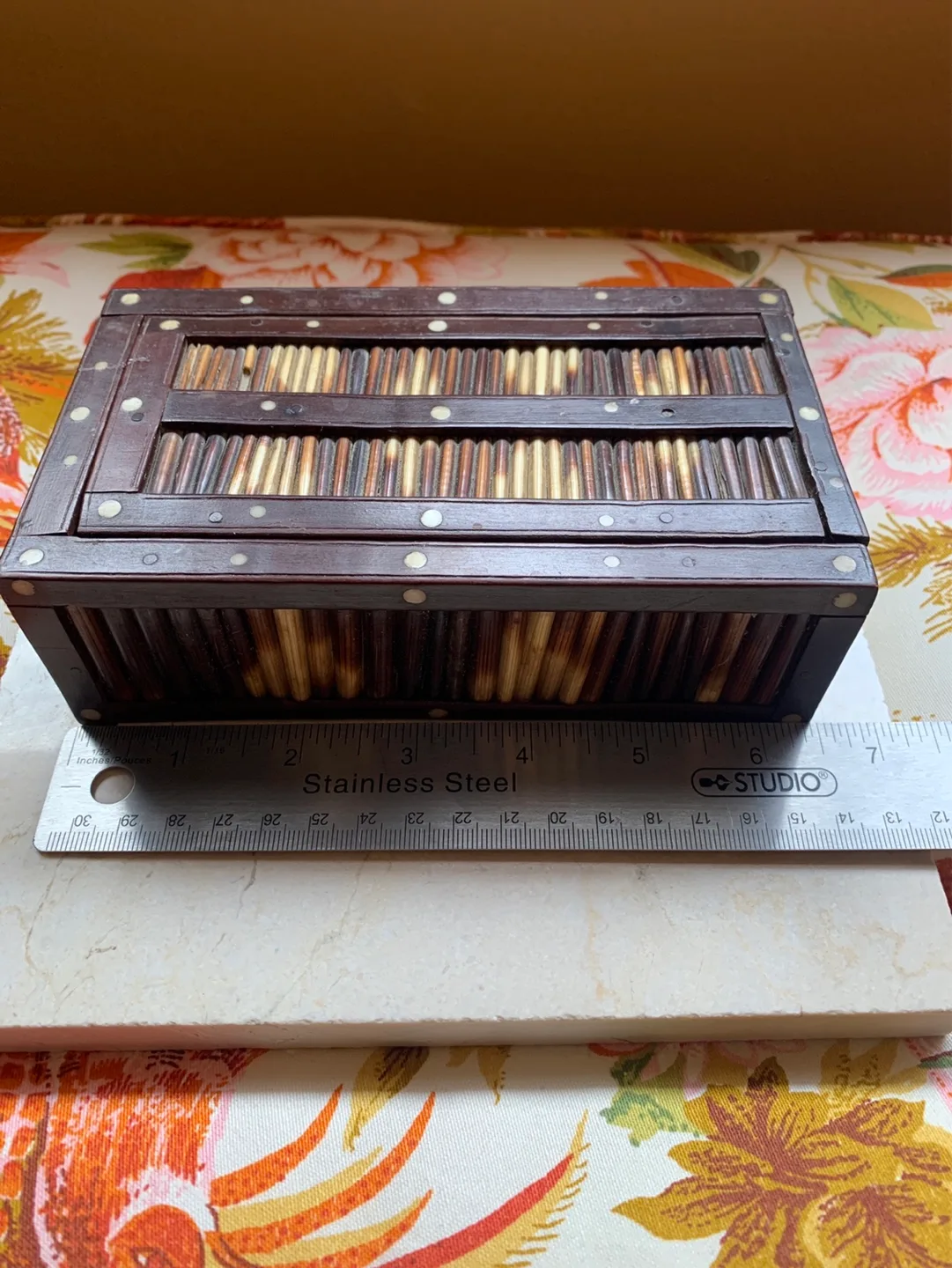 Antique Indian Quill Box with Ivory Circlets💚 image indicator(9)