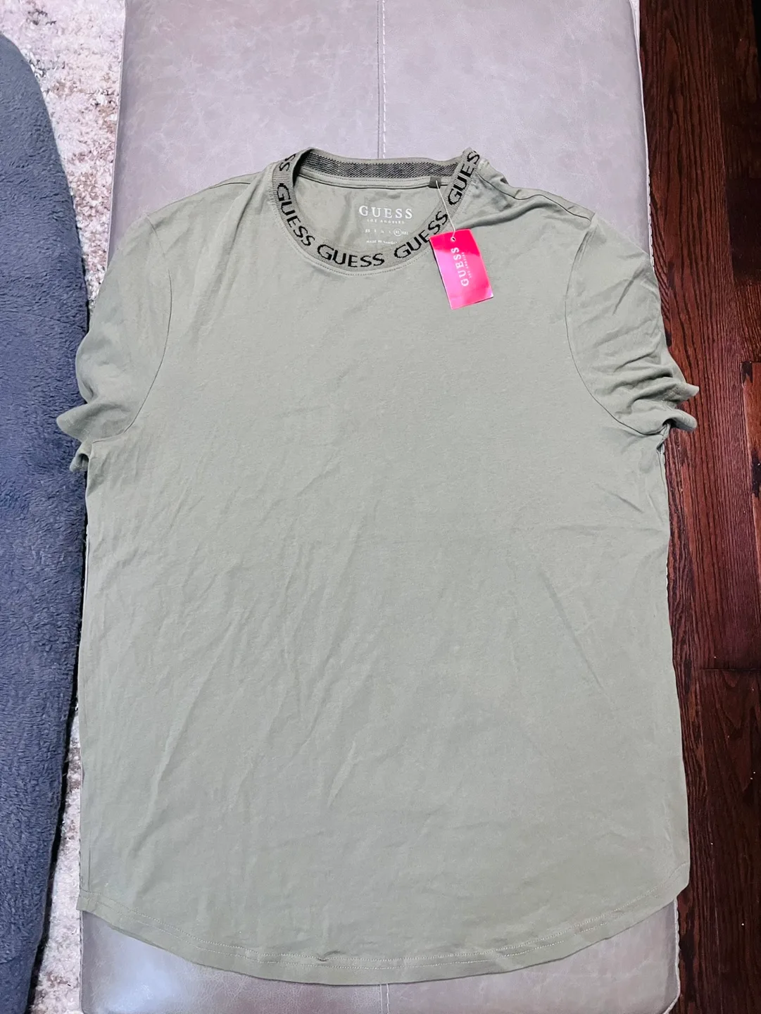 Guess Men's Olive Green T-Shirt, Size XL thumbnail