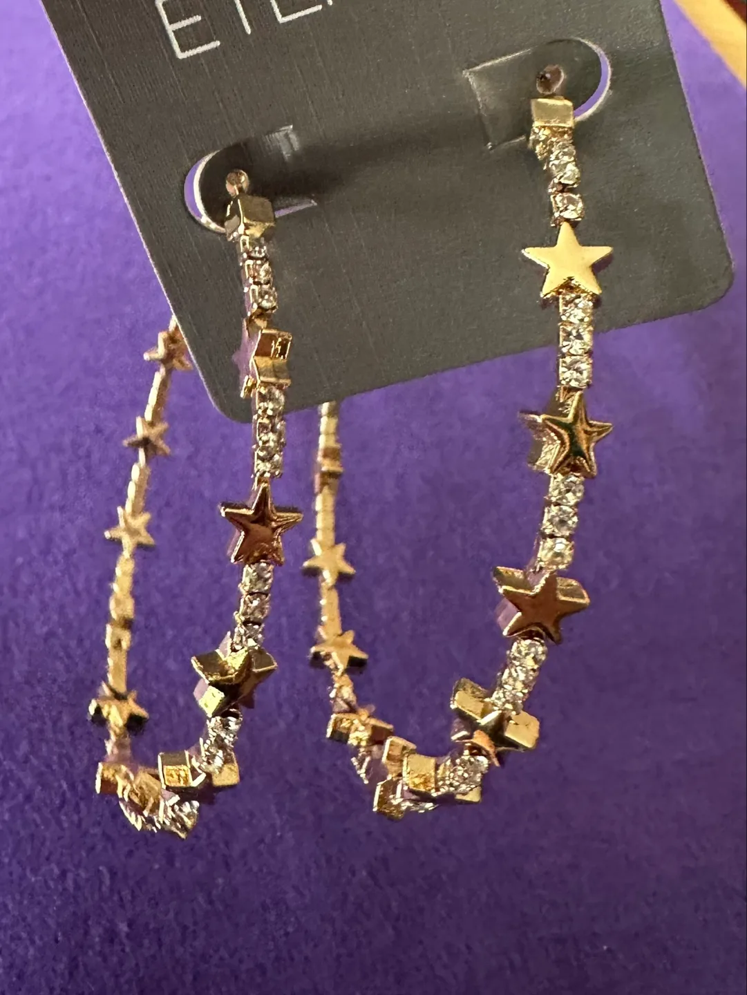 Gold Tone Star Hoop Earrings 💫 image indicator(2)