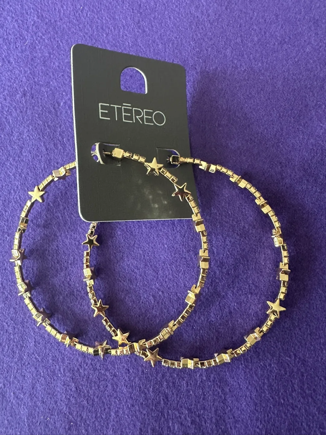 Gold Tone Star Hoop Earrings 💫 image indicator(4)