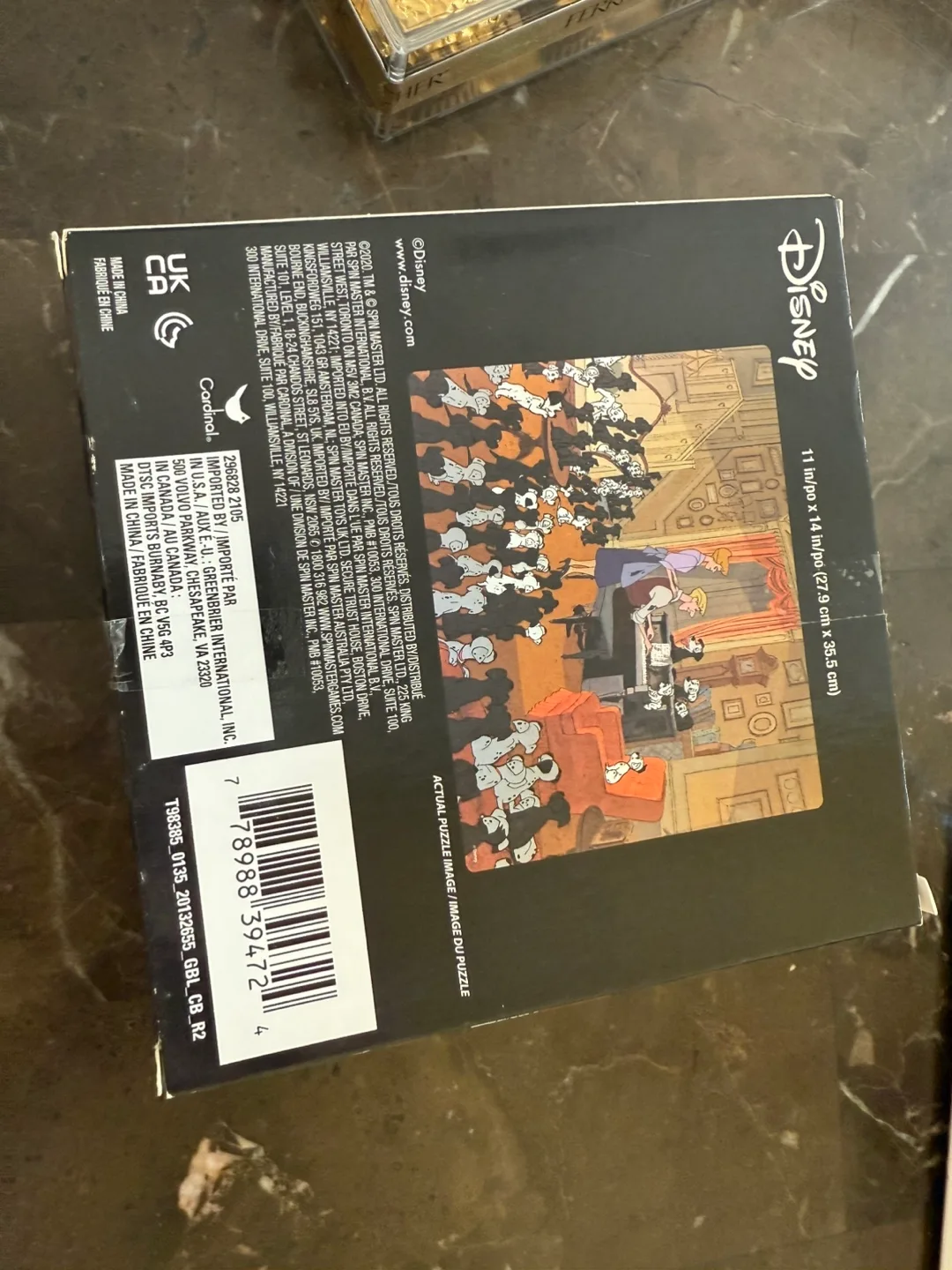 Disney's 500-Piece Jigsaw Puzzle 💚 image indicator(2)