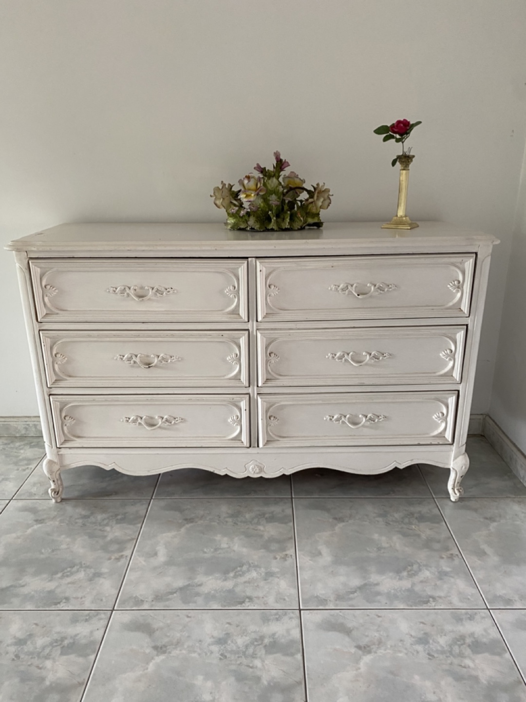 6 Drawer White Dresser