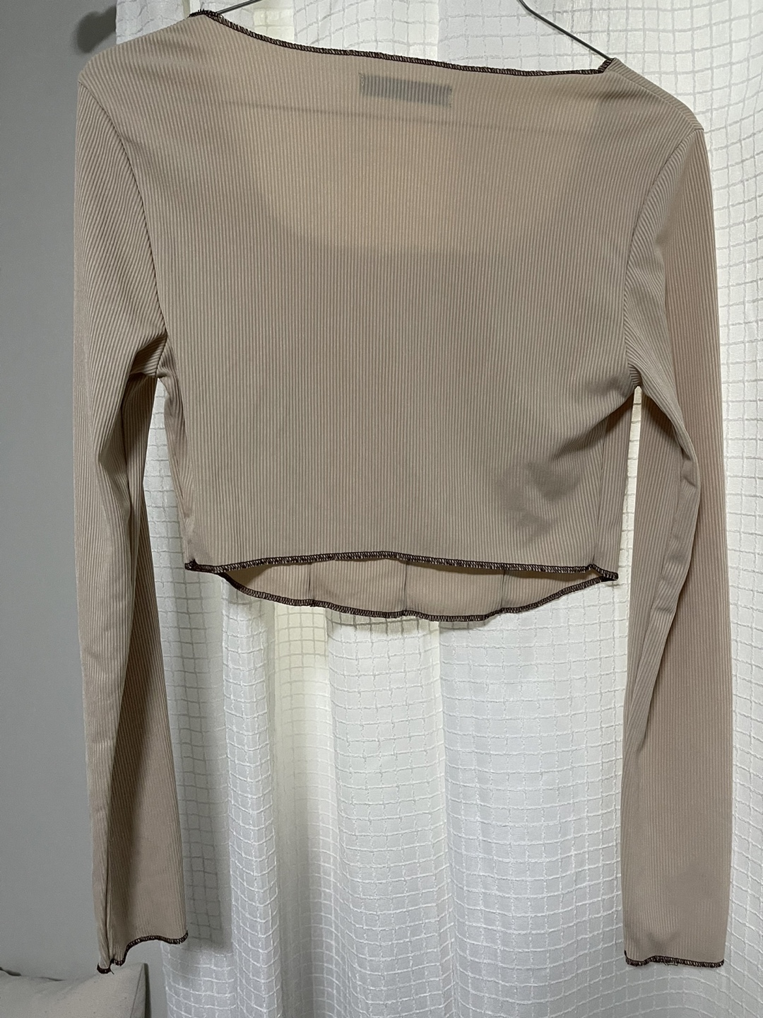 SHEIN Beige Ribbed Long Sleeve Crop Top - Size Small - photo 2