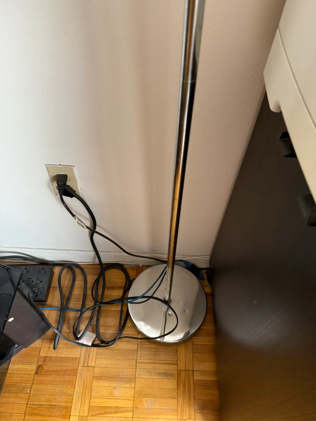 Chrome Floor Lamp with Flexible Reading Lamp image indicator(2)