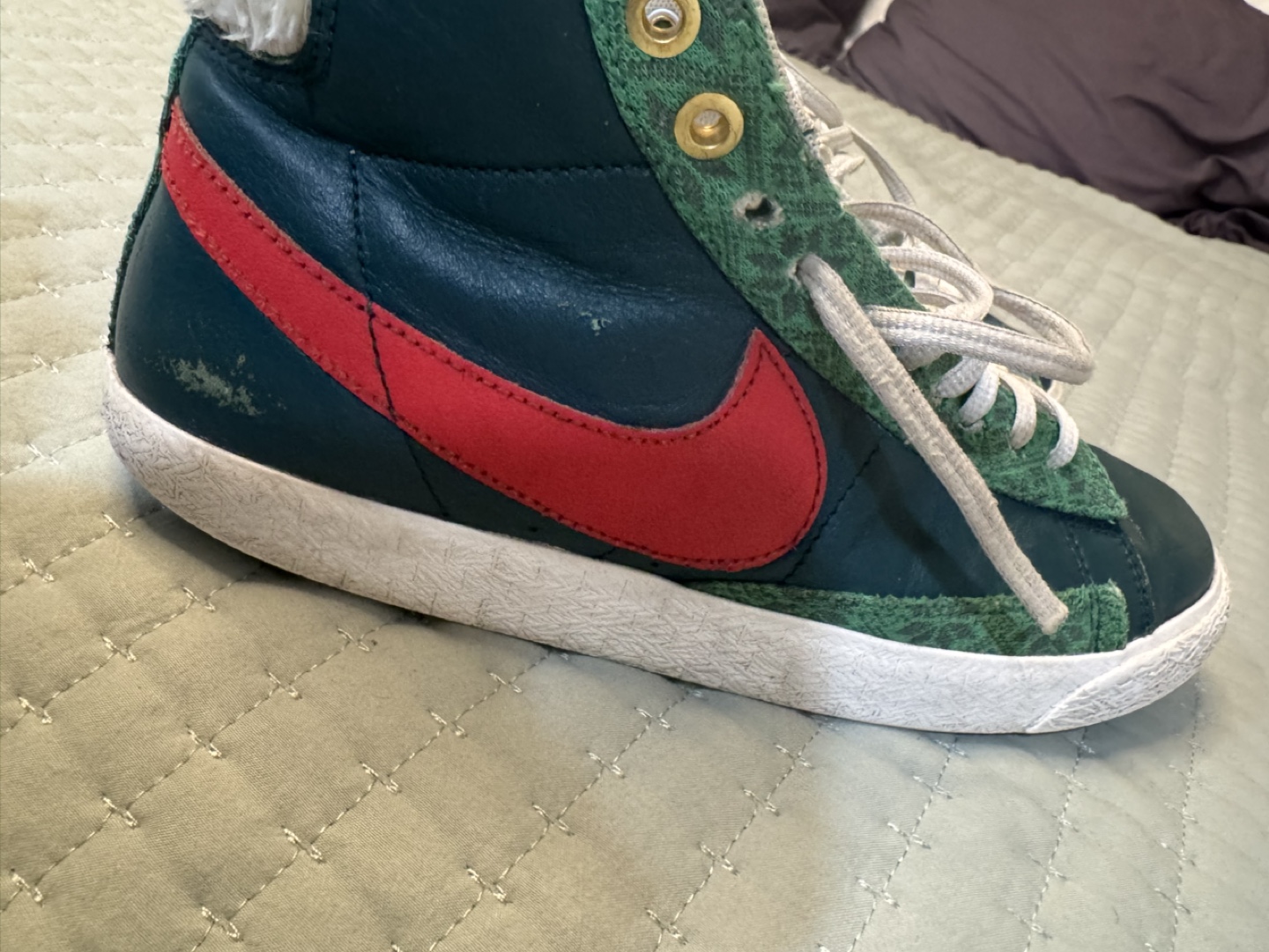 Nike Blazer Mid 77 Vintage Green/Red Snakeskin High Top Sneakers - photo 4