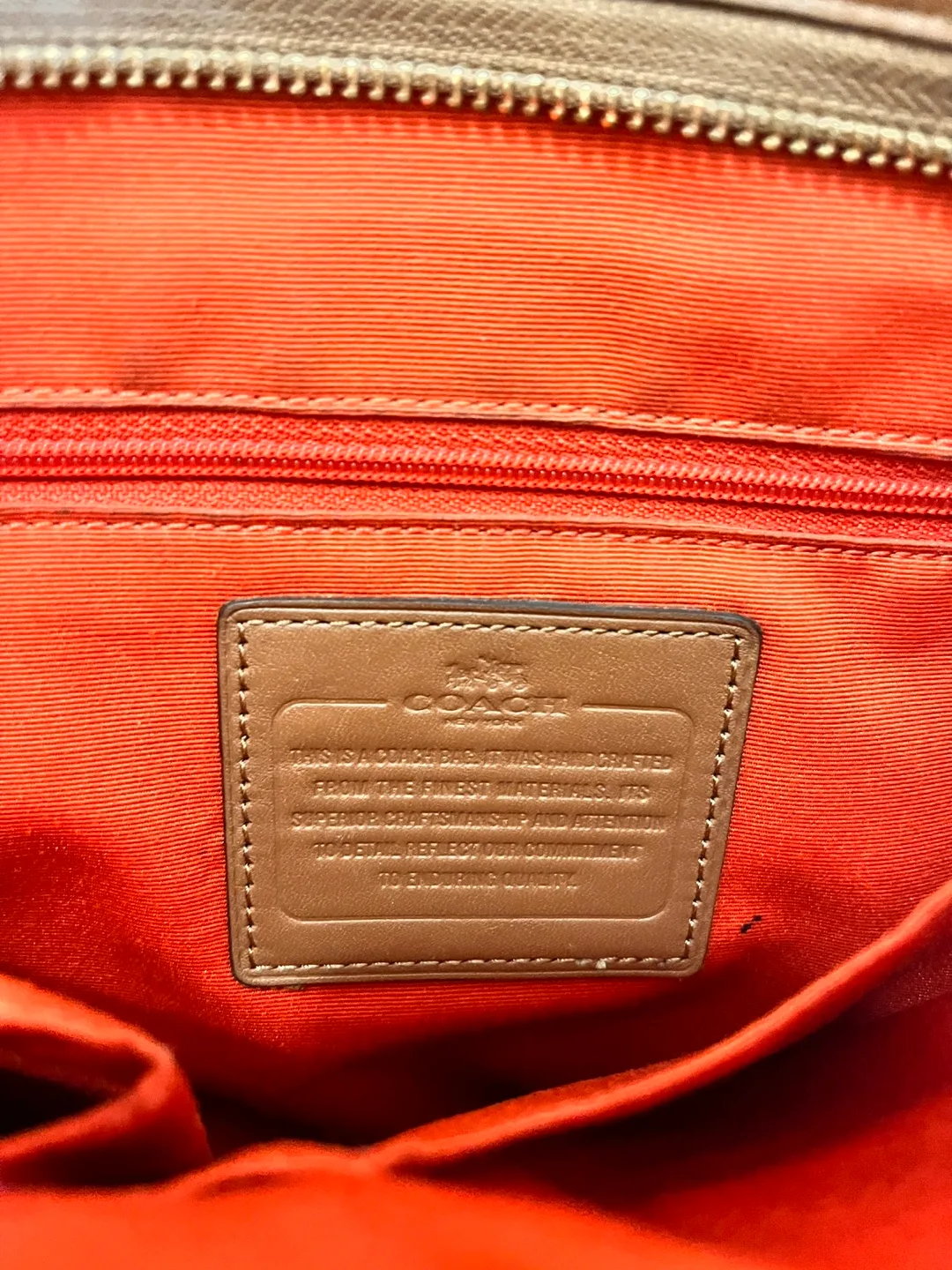 💚Coach crossbody bag. Size in pictures image indicator(5)