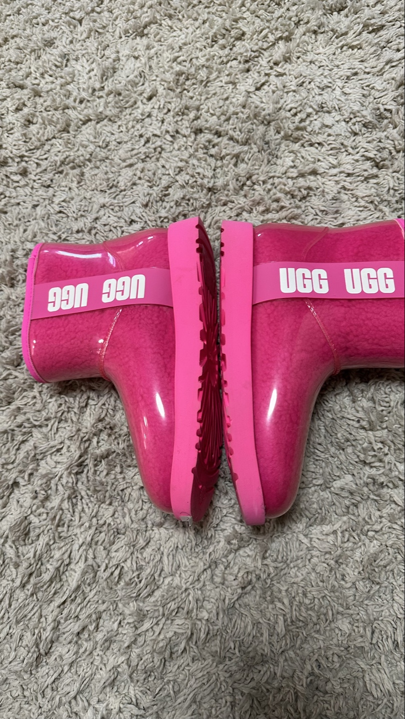 UGG Pink Kids' Mini Bailey Bow II Boots Size 7