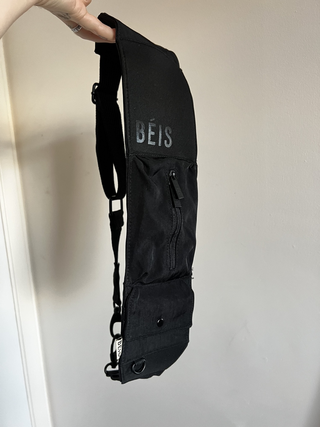 BEIS Black Fanny Pack