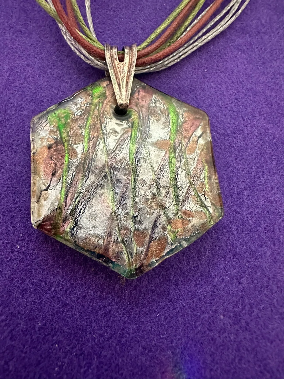 Glass Hexagon Necklace image indicator(2)