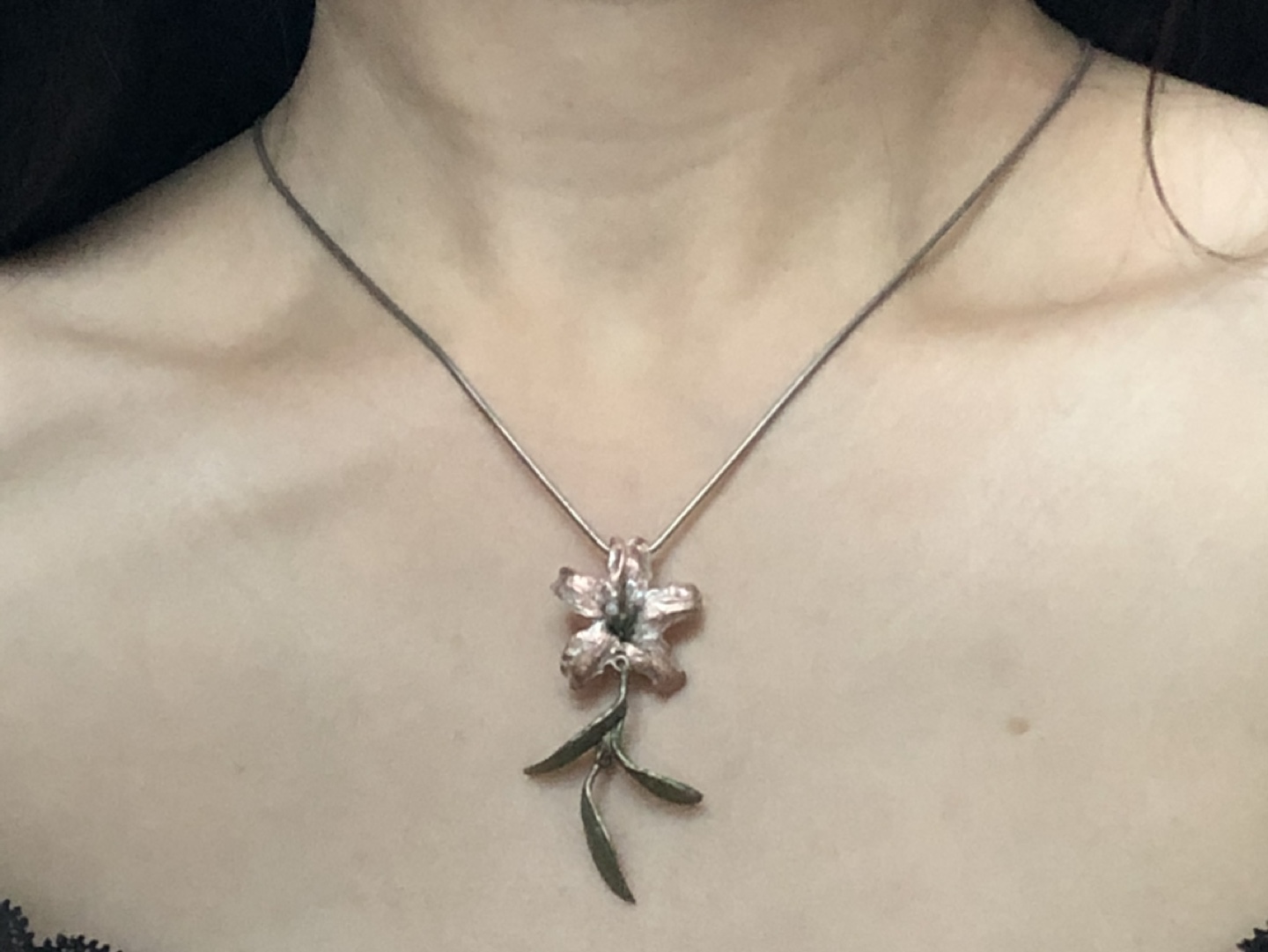 Beautiful Flower necklace - photo 4