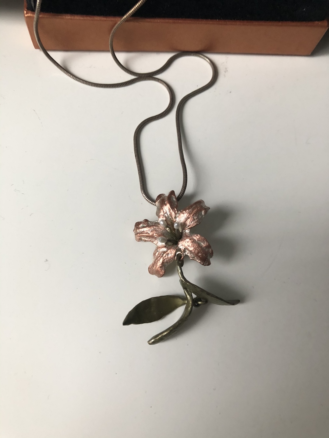 Beautiful Flower necklace - photo 2