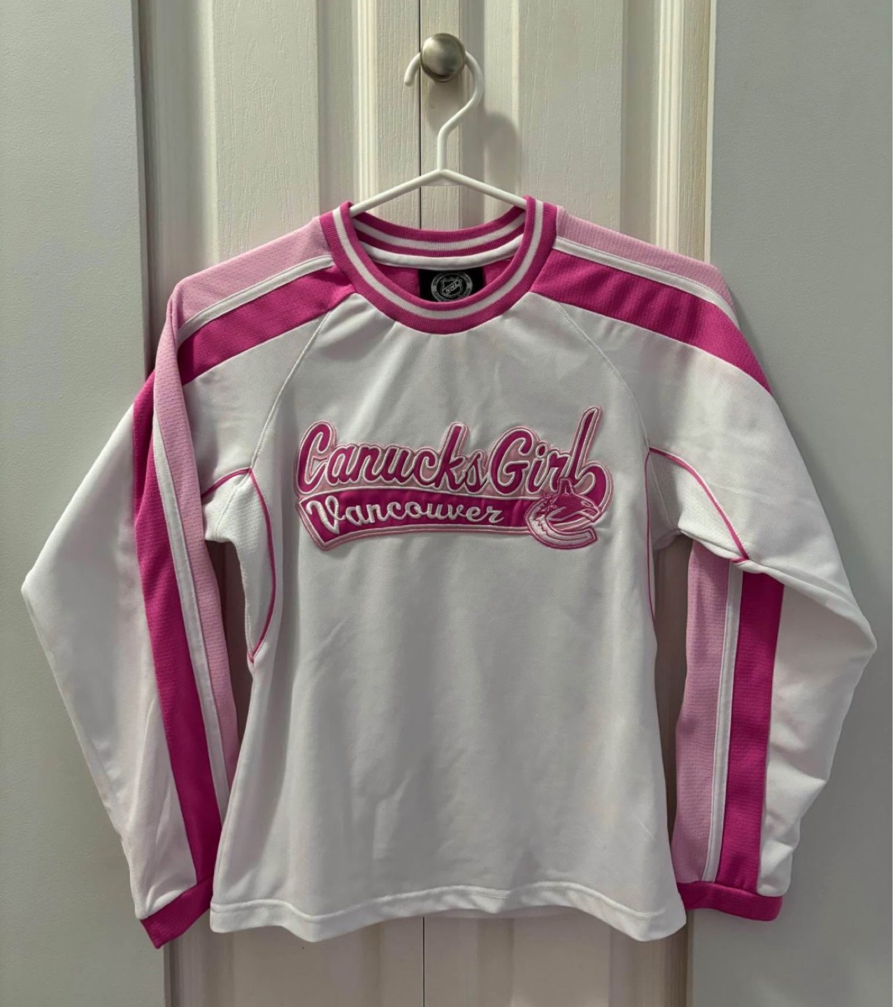 Vancouver Canucks Girl's Long Sleeve Shirt