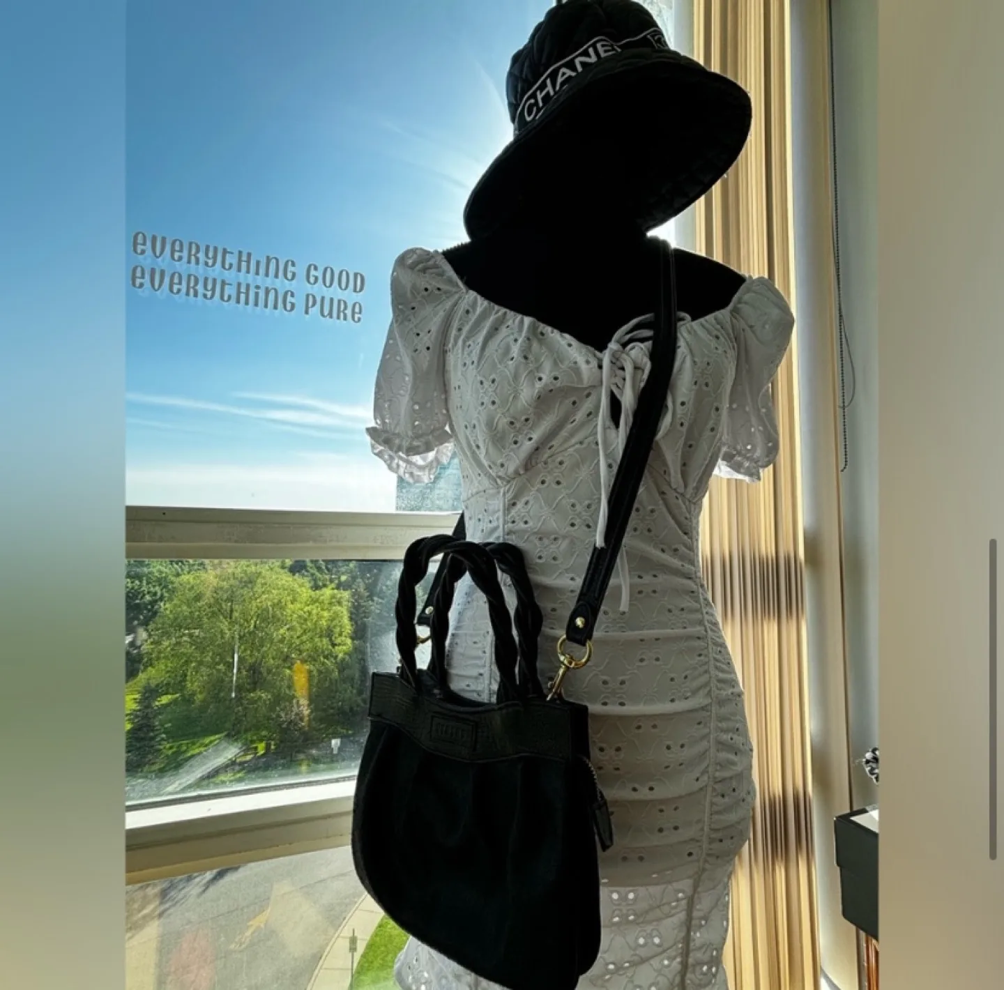 Authentic  Versace - Versus line mini Handbag image indicator(8)