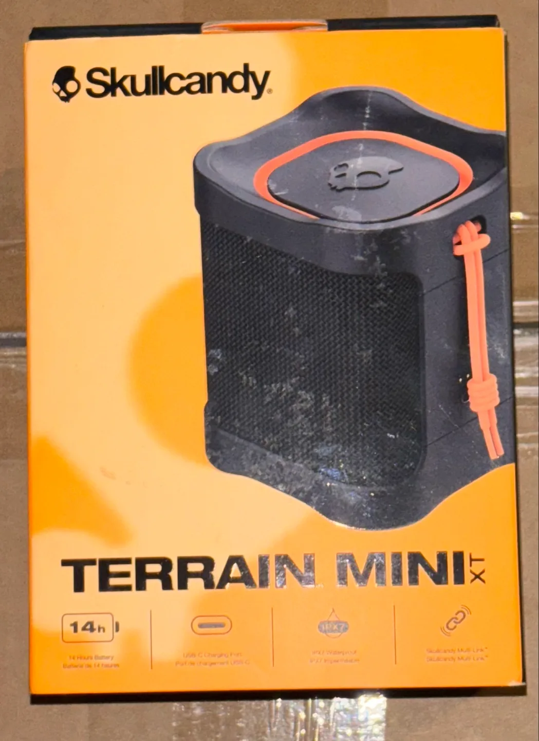 Skullcandy Terrain Mini XT Portable Bluetooth Speaker thumbnail