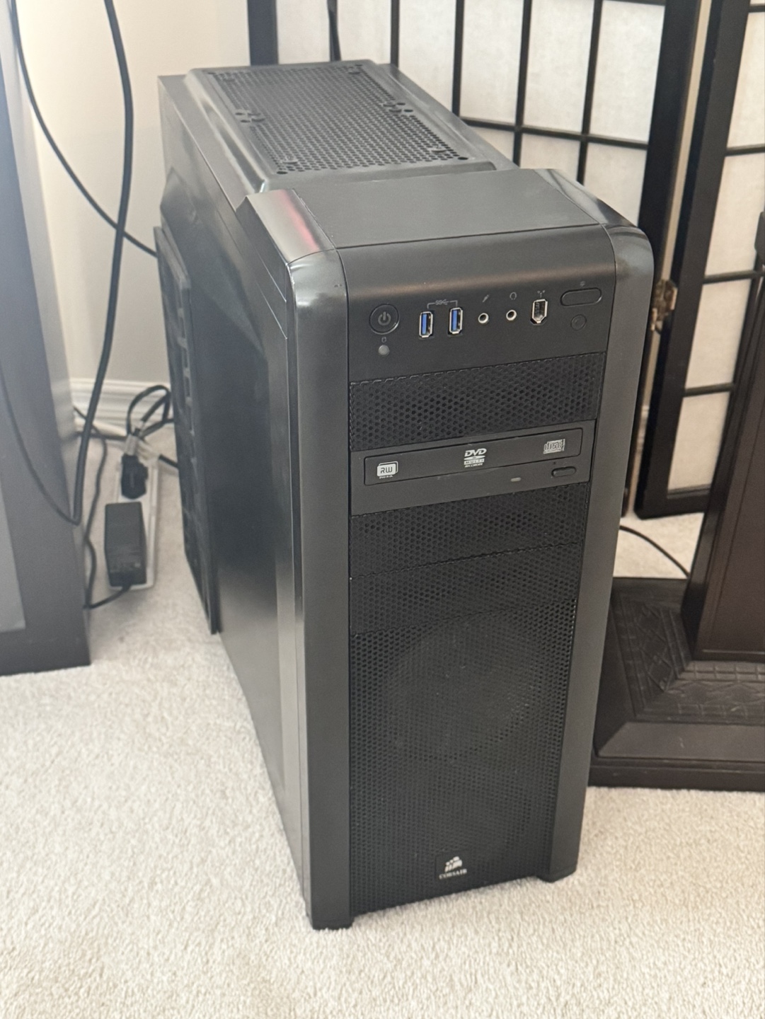 Corsair Computer Tower Intel i5-6600k, 32GB RAM, GTX 1060 6GB