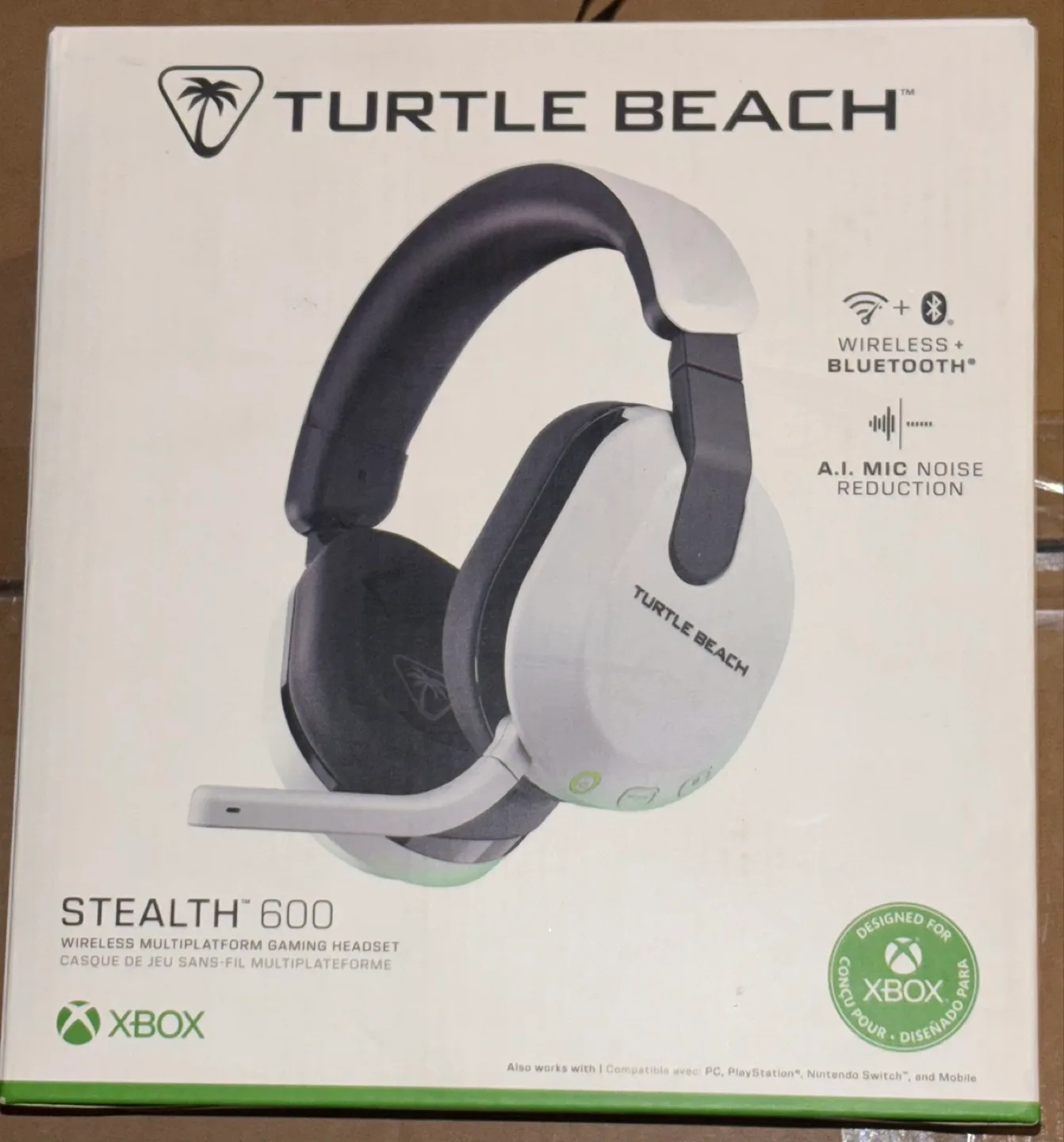 Turtle Beach Stealth 600 Wireless Gaming Headset - White/Gray thumbnail
